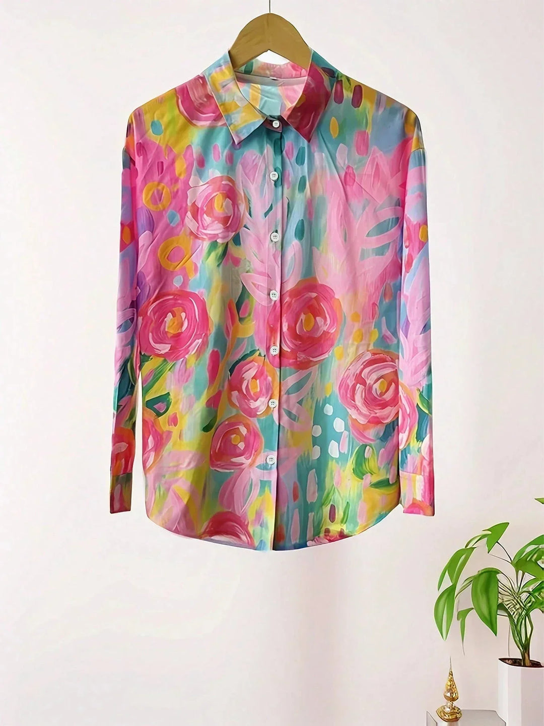 Astrid | Blouse with colorful patterns